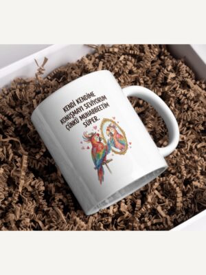 "Kendi Kendime Konuşmayı Seviyorum Çünkü Muhabbetim Süper" Papağan Kupa