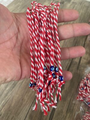 Nazar Boncuklu Marteniçka Bileklik – Bahar ve Şans Dilek İpi (Kırmızı Beyaz)